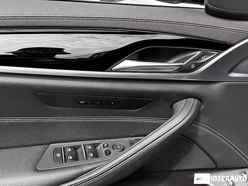 BMW 530e 2020 — Миниатюра 16