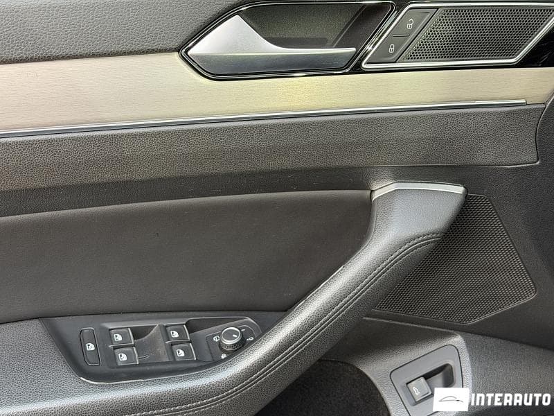 Volkswagen Passat 2019 — Миниатюра 7
