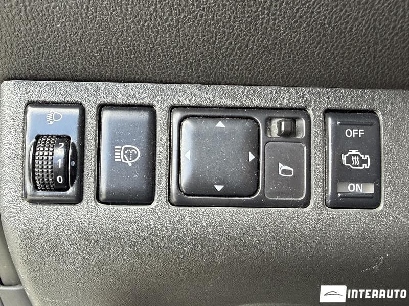 Nissan Pathfinder 2006 — Миниатюра 7