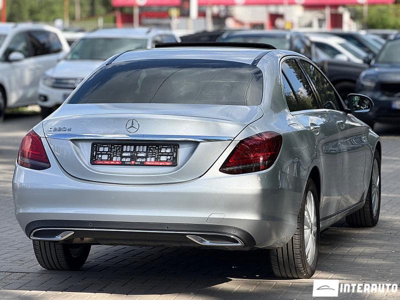 Mercedes C 220 2019 — Миниатюра 2