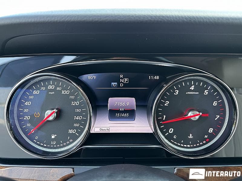 Mercedes E 300 2018 — Миниатюра 8