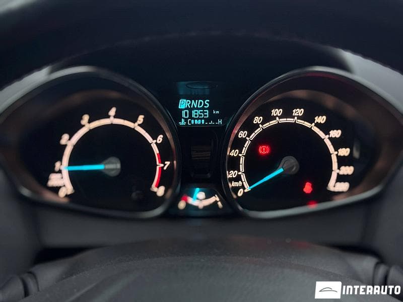 Ford Fiesta 2016 — Миниатюра 8