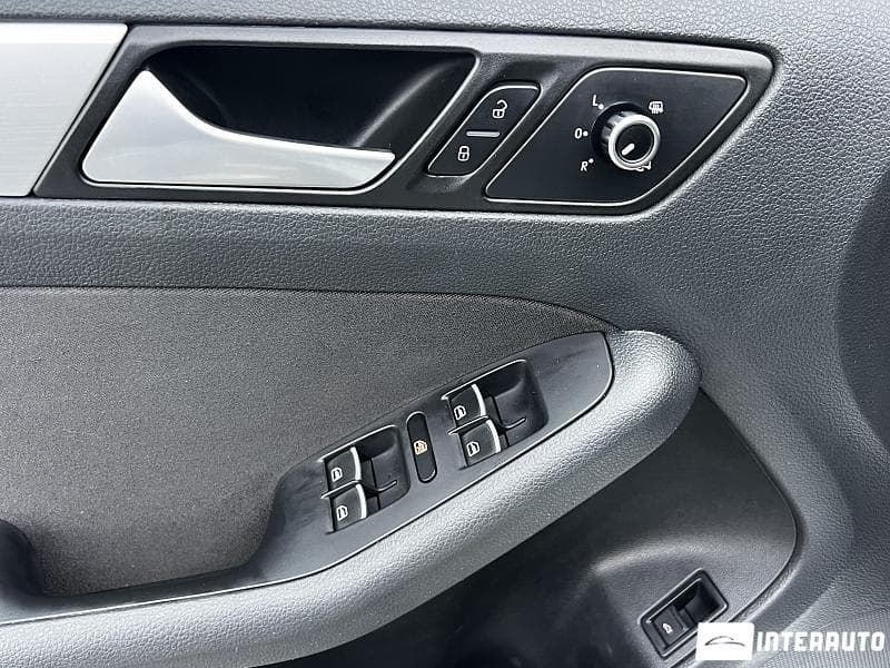 Volkswagen Jetta 2013 — Миниатюра 13