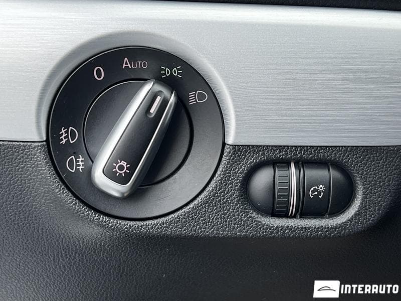 Volkswagen Jetta 2013 — Миниатюра 12