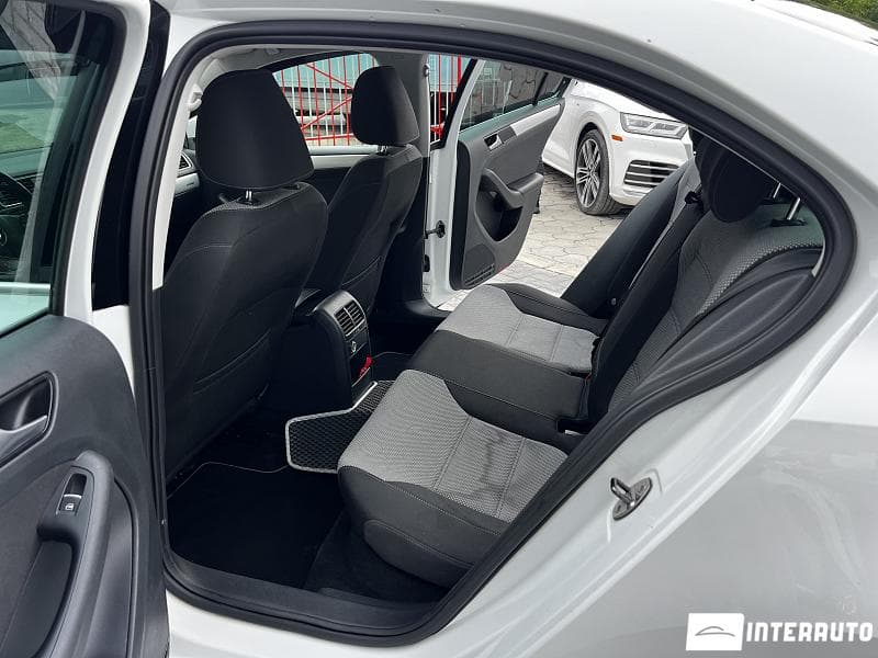 Volkswagen Jetta 2013 — Миниатюра 14