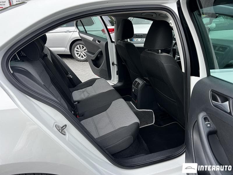 Volkswagen Jetta 2013 — Миниатюра 15