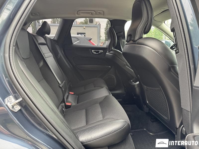 Volvo XC 60 2019 — Миниатюра 17