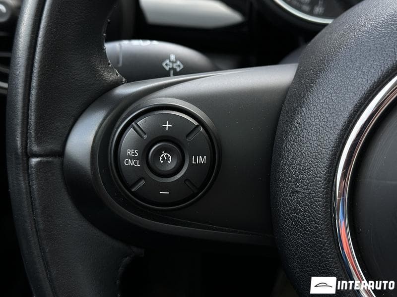 Mini Cooper 2019 — Миниатюра 7