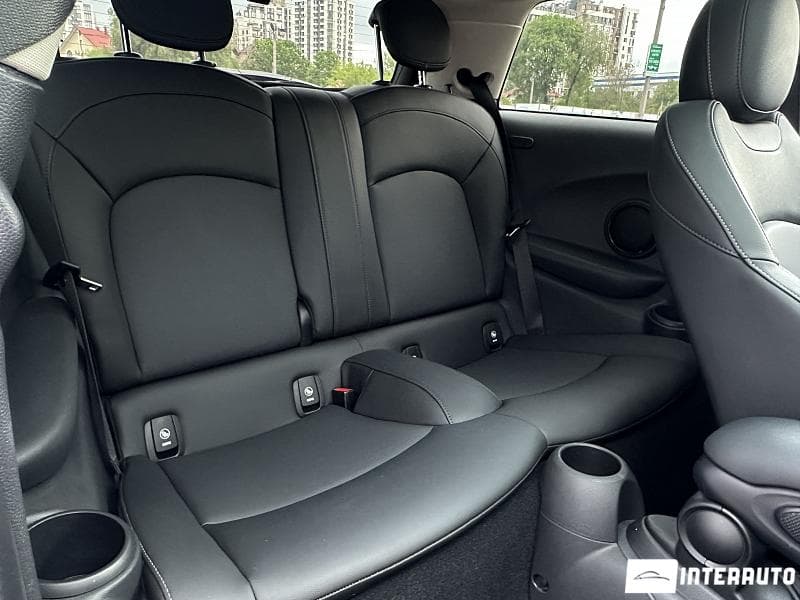 Mini Cooper 2019 — Миниатюра 18