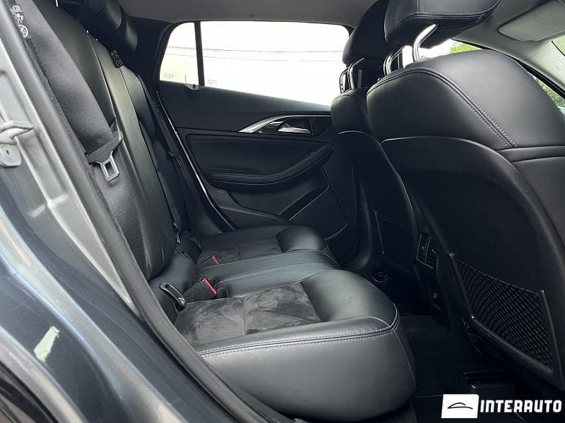 Infiniti Q30 2017 — Миниатюра 16