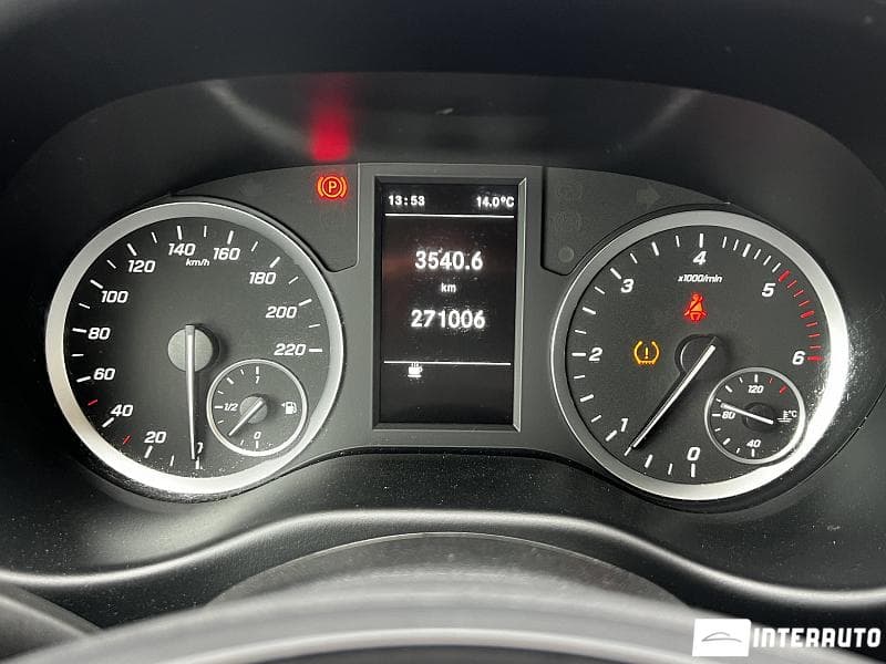 Mercedes Vito 2019 — Миниатюра 8