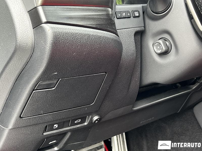 Lexus ES 300h 2020 — Миниатюра 14