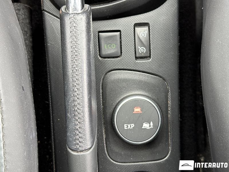 Renault Captur 2015 — Миниатюра 12