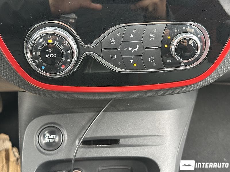 Renault Captur 2015 — Миниатюра 10