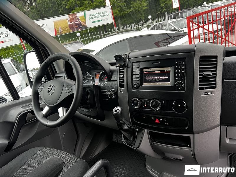 Mercedes Sprinter 2017 — Миниатюра 10