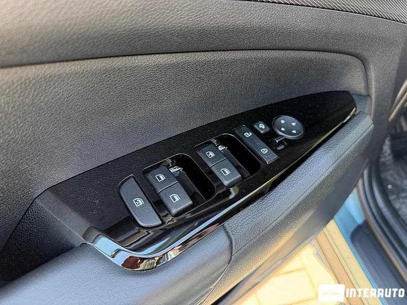 Kia Sportage 2023 — Миниатюра 7