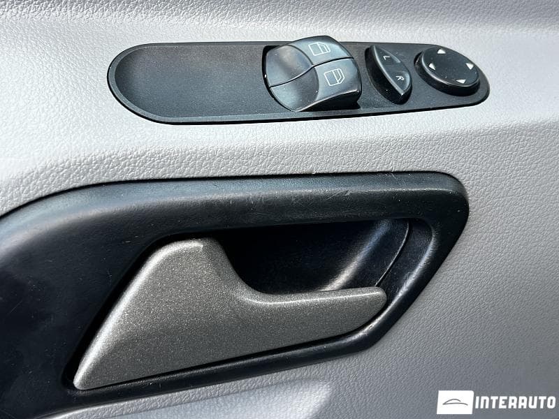 Mercedes Sprinter 2016 — Миниатюра 12