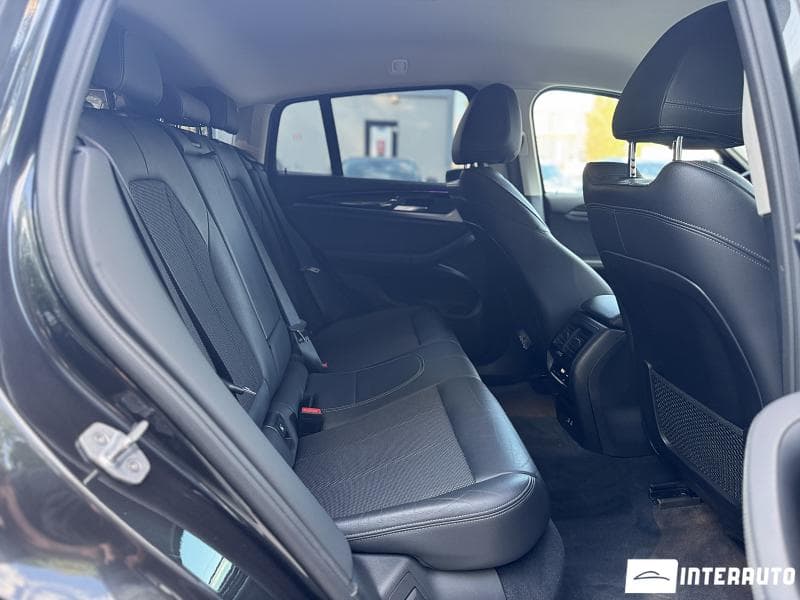 2019 BMW X4 2.0D — Miniatură 18