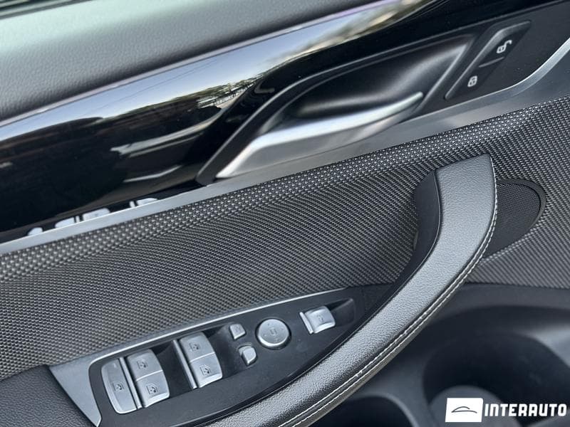 2019 BMW X4 2.0D — Miniatură 6