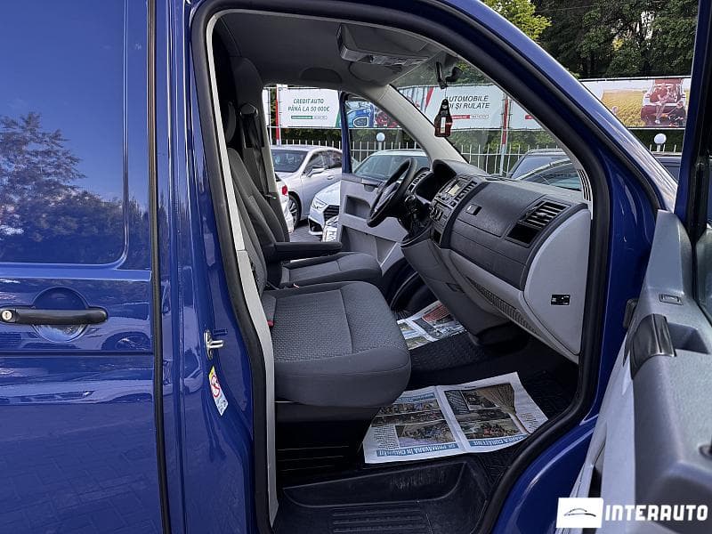 Volkswagen Transporter 2015 — Миниатюра 6