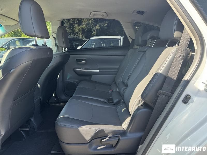Toyota Prius Plus / V 2012 — Миниатюра 16