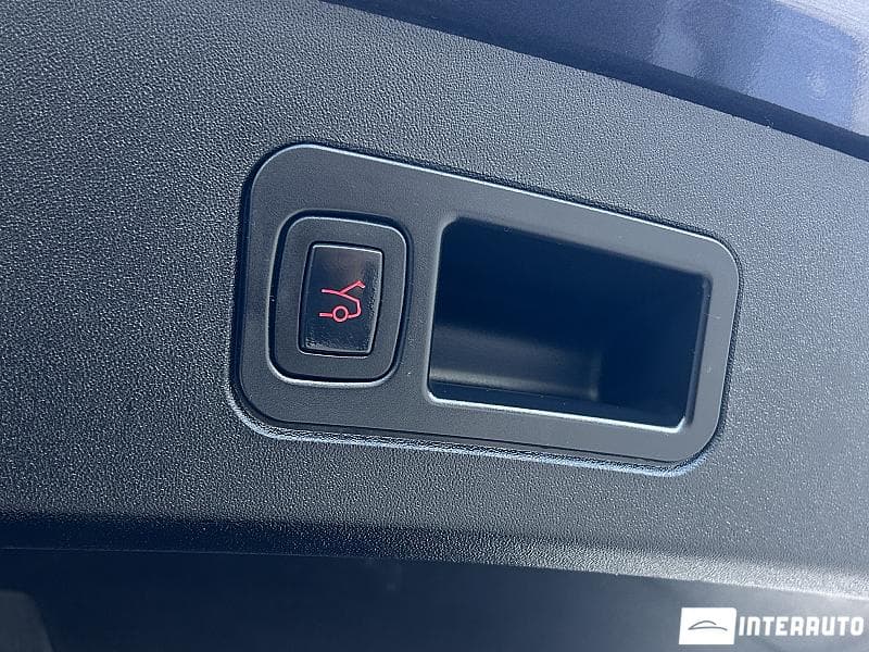Tesla Model S 2016 — Миниатюра 18