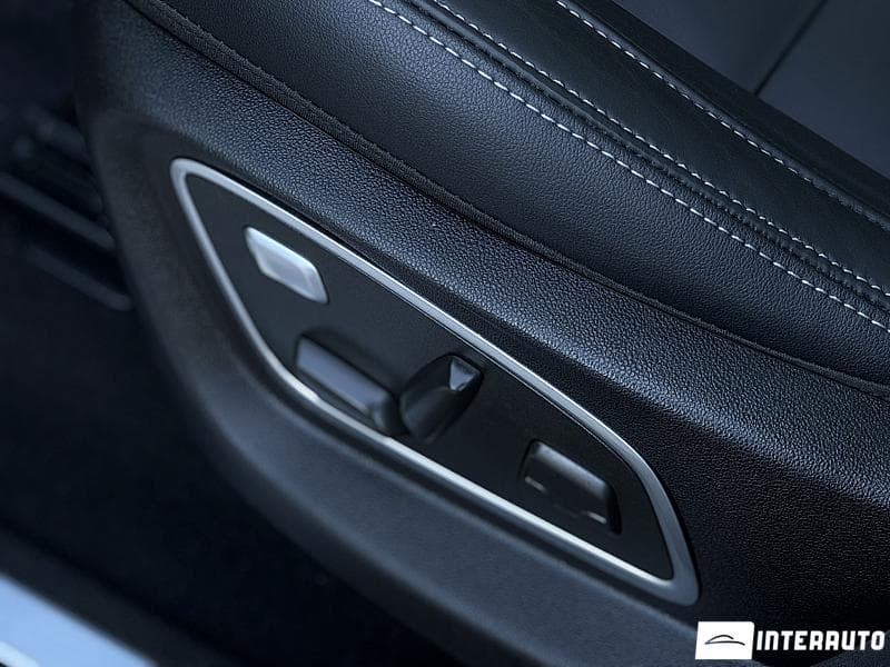 Renault Scenic 2018 — Миниатюра 11