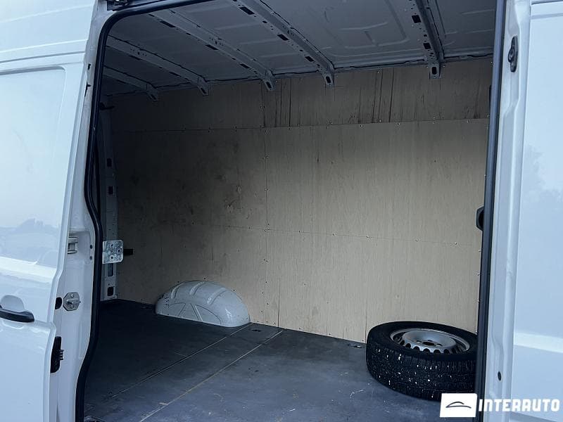Volkswagen Crafter 2018 — Миниатюра 14