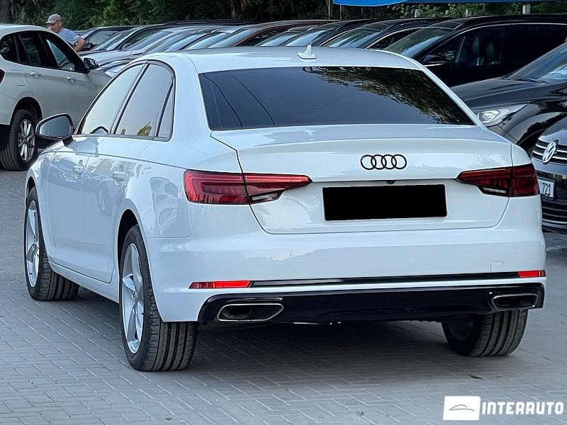 Audi A4 2019 — Миниатюра 4