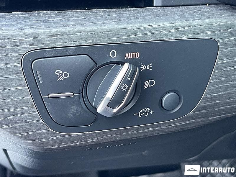 Audi A4 2019 — Миниатюра 8