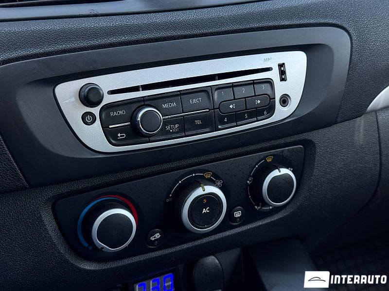 Renault Grand Scenic 2014 — Миниатюра 9
