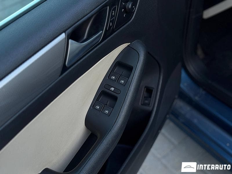 Volkswagen Jetta 2016 — Миниатюра 17