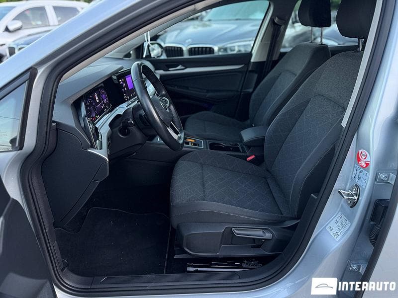 Volkswagen Golf 2022 — Миниатюра 5