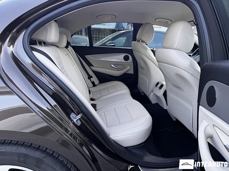 Mercedes E 200 2018 — Миниатюра 13