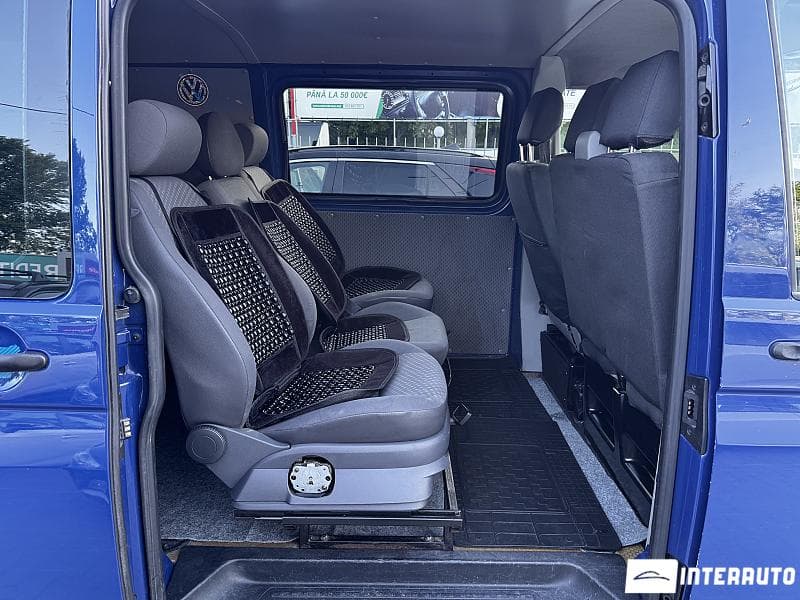 Volkswagen Transporter 2010 — Миниатюра 7