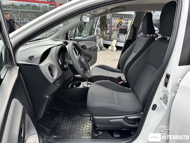 Toyota Yaris 2020 — Миниатюра 5