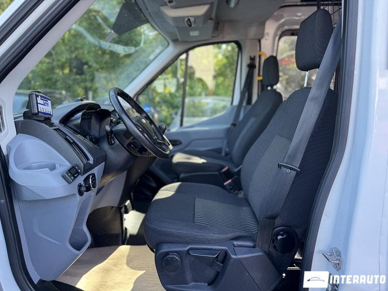 Ford Transit 2018 — Миниатюра 5