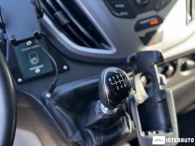Ford Transit 2018 — Миниатюра 14