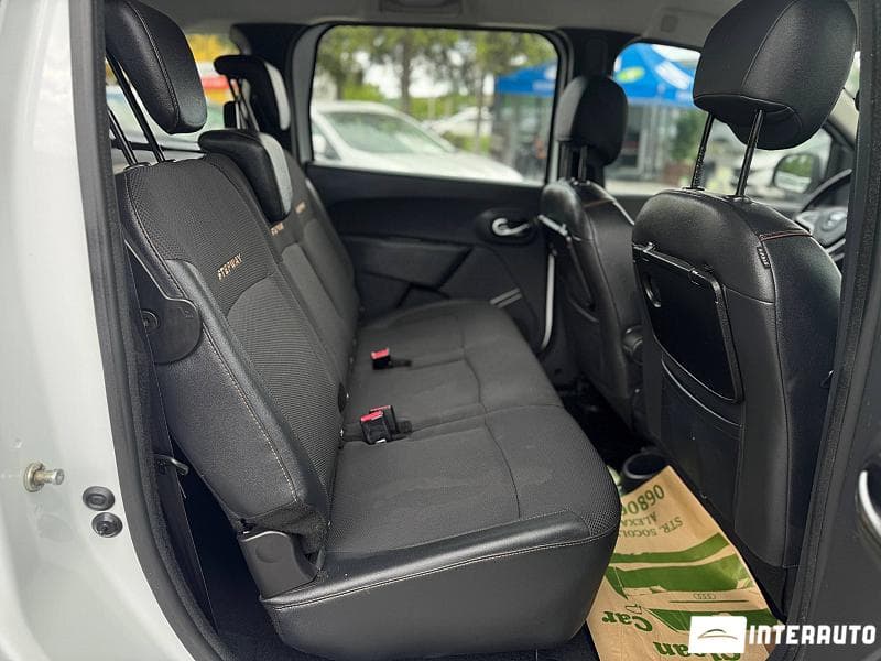 Dacia Lodgy Stepway 2018 — Миниатюра 13