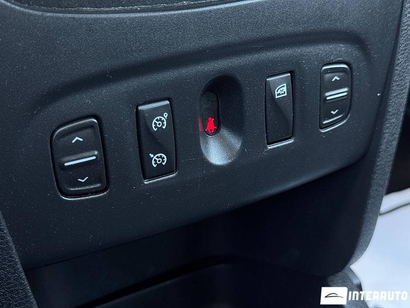 Dacia Logan MCV 2017 — Миниатюра 12