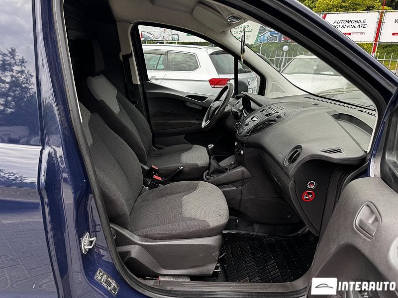 Ford Courier 2015 — Миниатюра 5