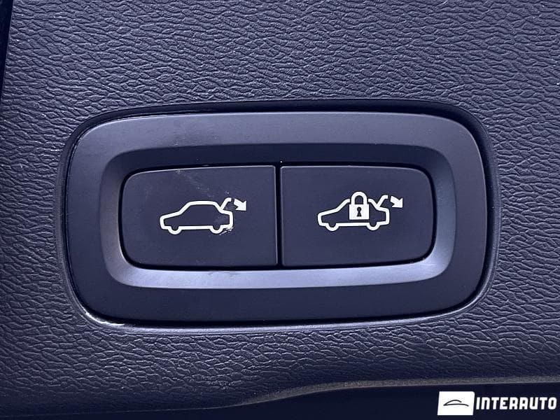 Volvo XC 60 2020 — Миниатюра 23