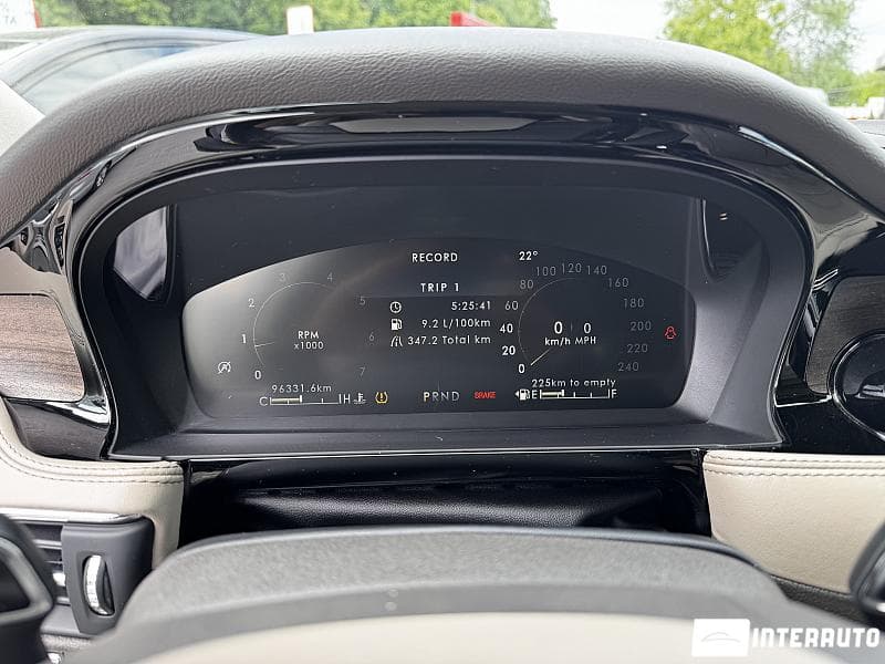 Lincoln Corsair 2019 — Миниатюра 9