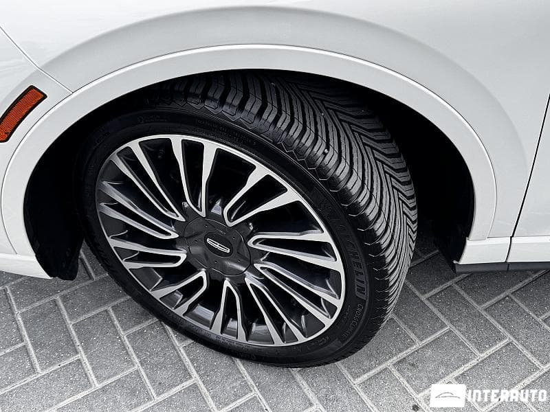 Lincoln Corsair 2019 — Миниатюра 22