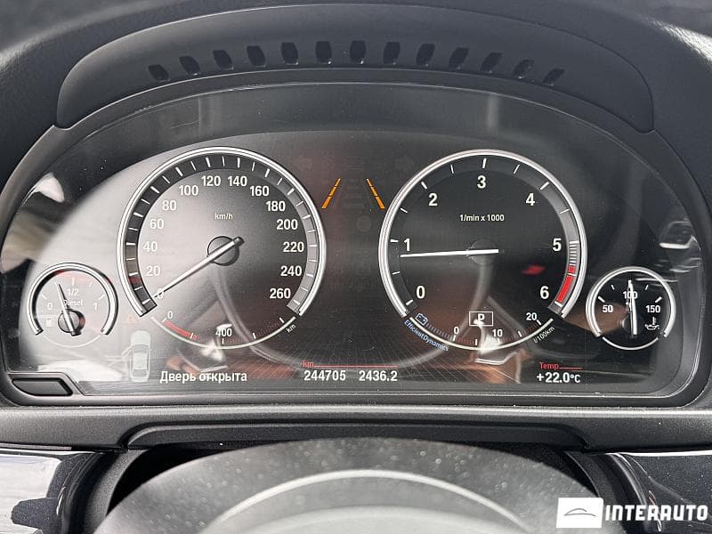 2013 BMW 520 — Miniatură 9