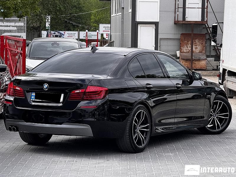 2013 BMW 520 — Miniatură 2