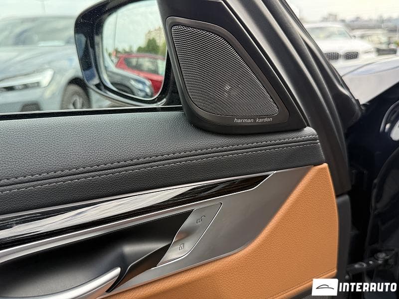 BMW 740 2020 — Миниатюра 24