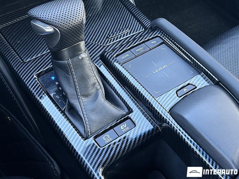 Lexus ES 300h 2019 — Миниатюра 15