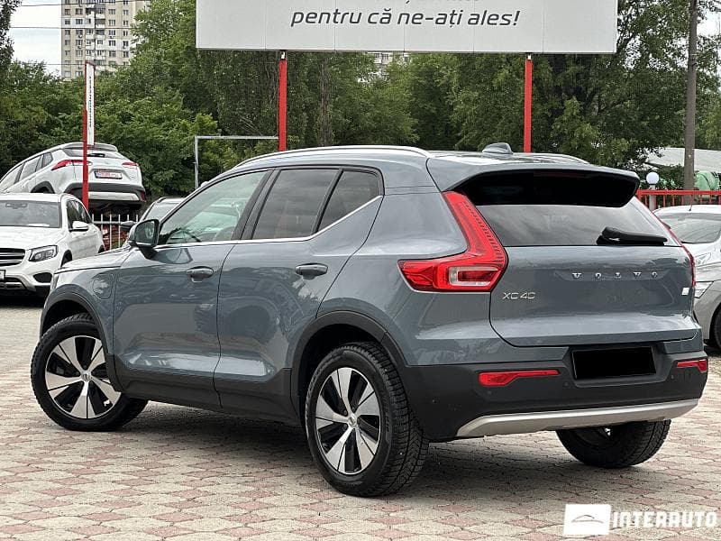 Volvo XC 40 2021 — Миниатюра 3