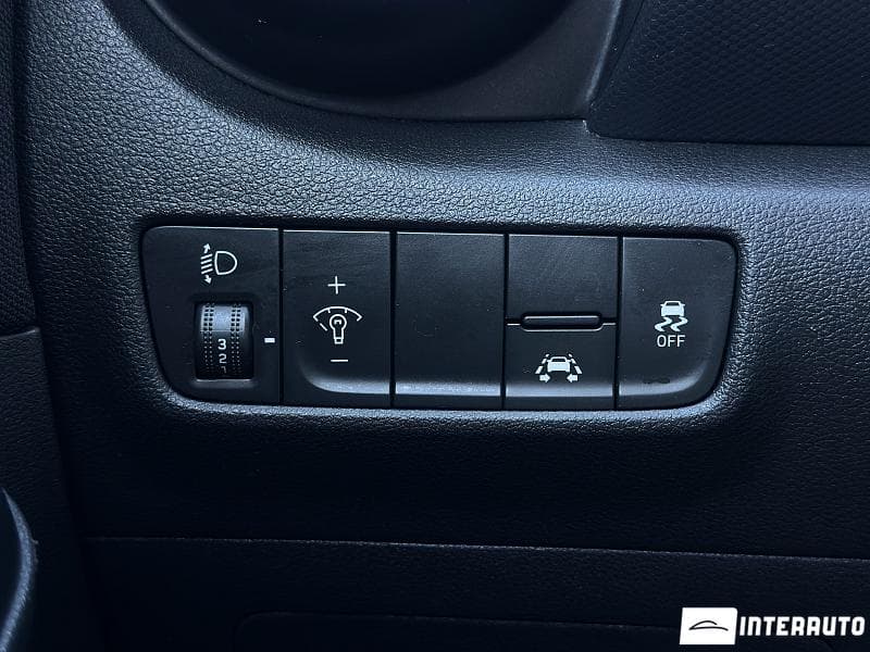 Hyundai Kona 2019 — Миниатюра 10